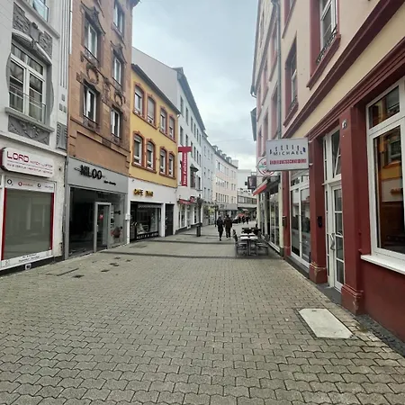 Apartment Wunder Schöne Ferienunterkunft Mitten Im Zentrum Von