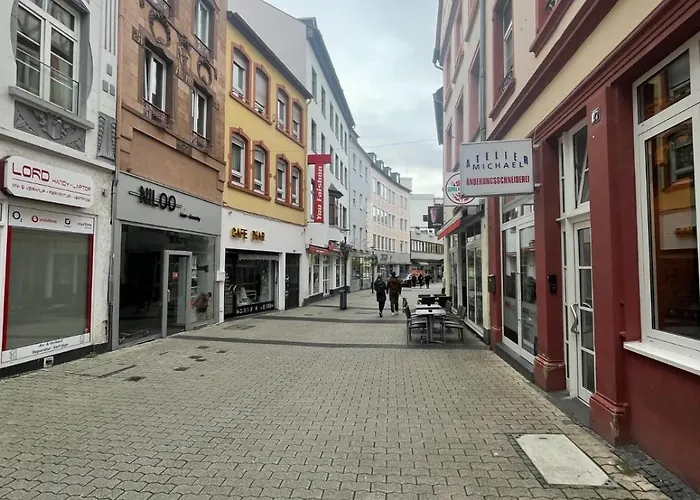 Apartment Wunder Schöne Ferienunterkunft Mitten Im Zentrum Von